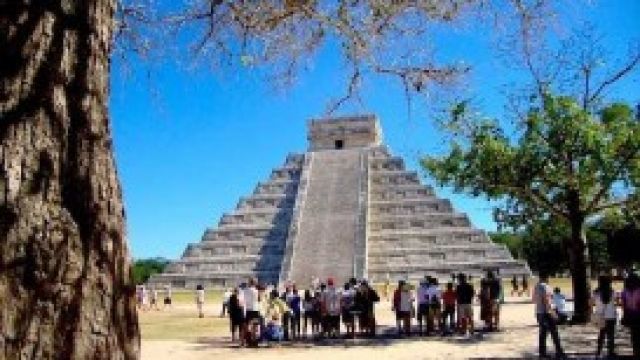 chichen_itza1-e1427319665744.jpg