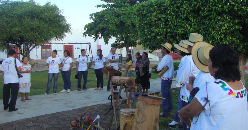 Túumben K'aay (de sombreros) en un homenaje a Jacinto Pat el sábado 12 de octubre pasado en Tihosuco. 